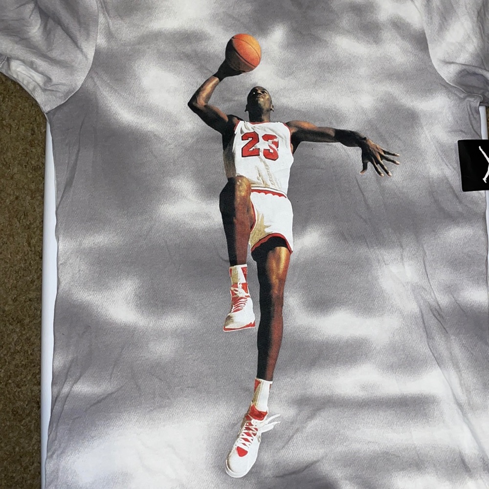 MICHAEL JORDAN JUMPMAN TEE SHIRT GRAY SCREENPRINT